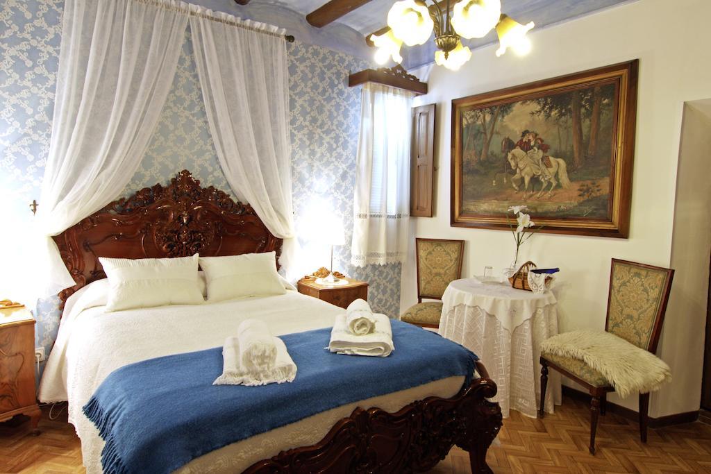 Casa Rural La Casona Urrea de Gaen Ruang foto