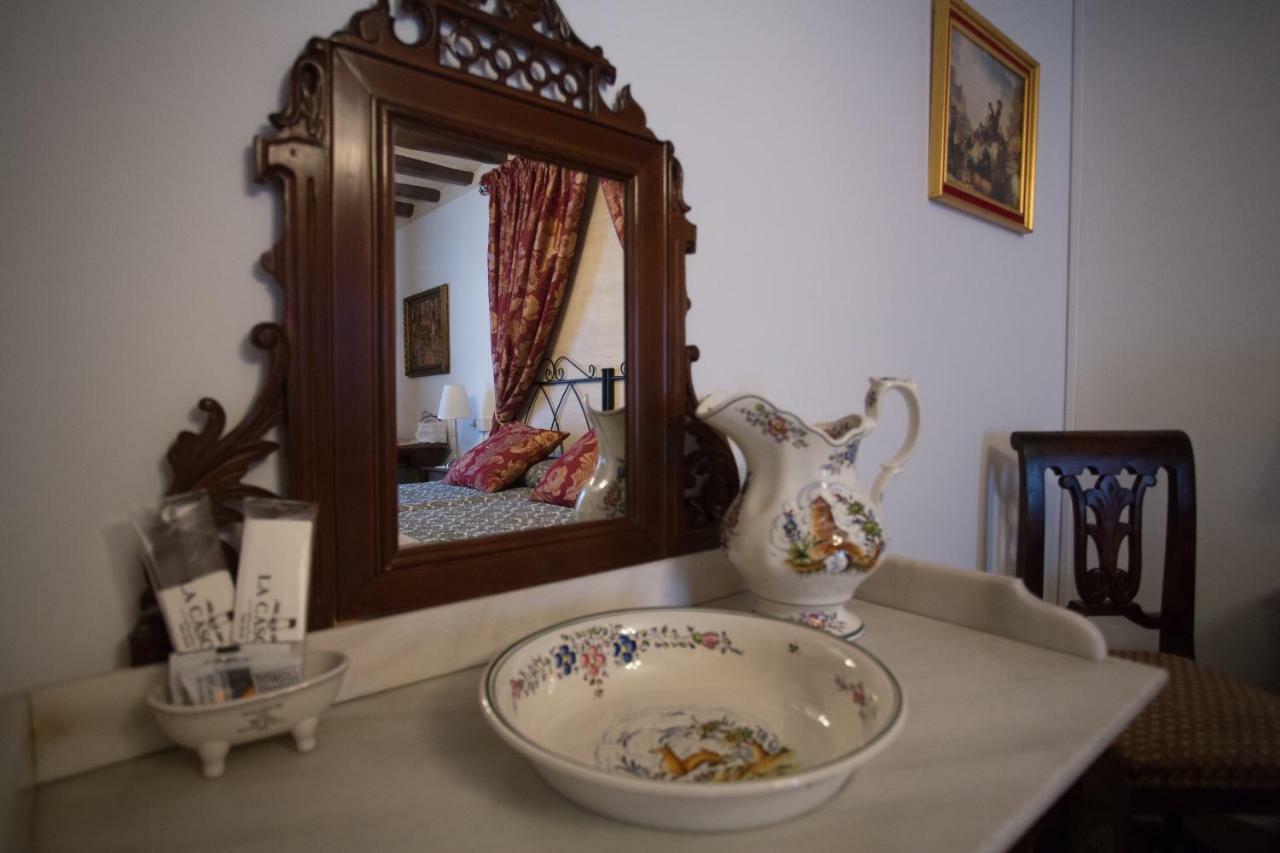 Casa Rural La Casona Urrea de Gaen Bagian luar foto